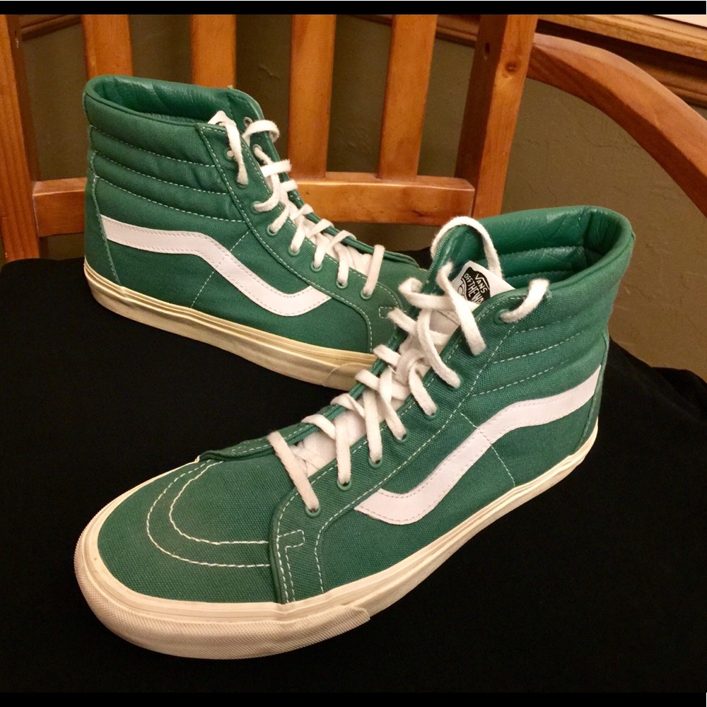 Men’s Vans Off the Wall SK8-hi High Top green shoe